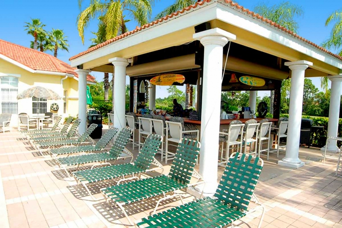 /hotelphotos/thumb-700x466-152350-554-Emerald Island Vacation Town Home Pool Bar.jpg
